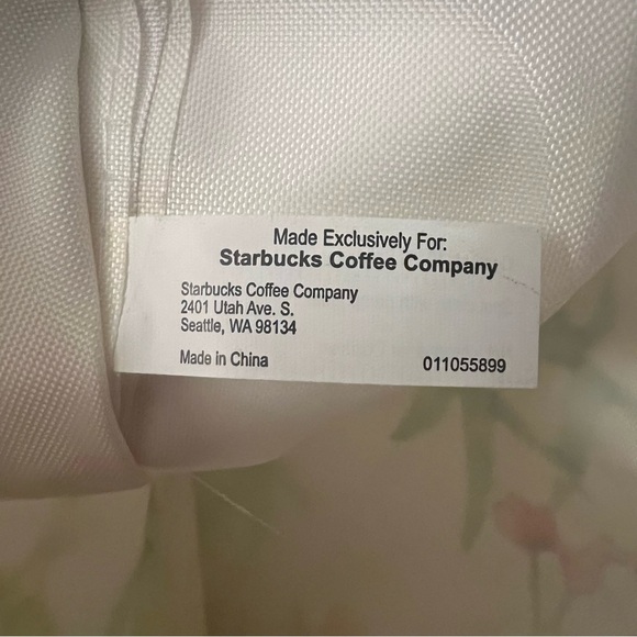 Starbucks x Vivienne Tam Limited Edition Tote Bag - Picture 7 of 7